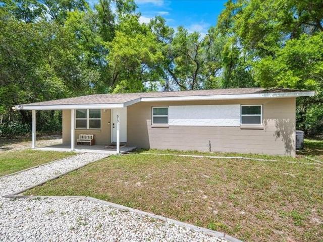 House for sale in Bronson, Florida