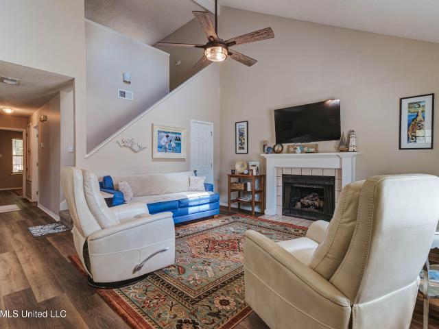 House for sale in Ocean Springs, Mississippi