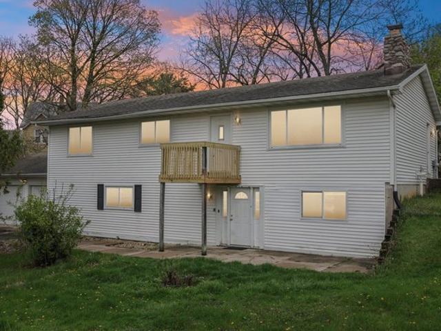 House for sale in Baraboo, Wisconsin