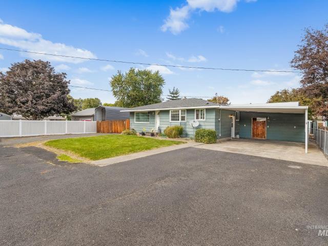House for sale in Lewiston, Nez Perce County