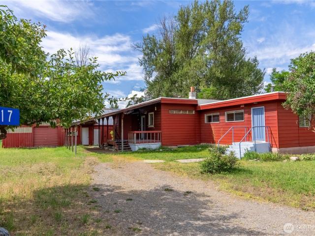 House for sale in Winthrop, Washington