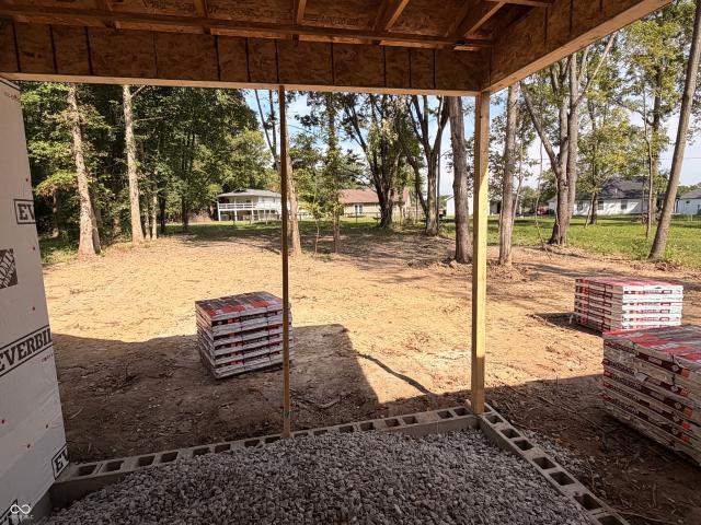 House for sale in Coatesville, Indiana