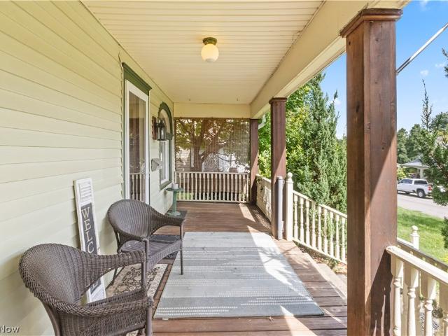 House for sale in Cambridge, Guernsey County