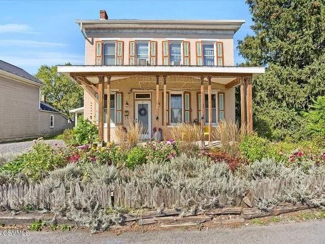 House for sale in Lewisburg, Pennsylvania