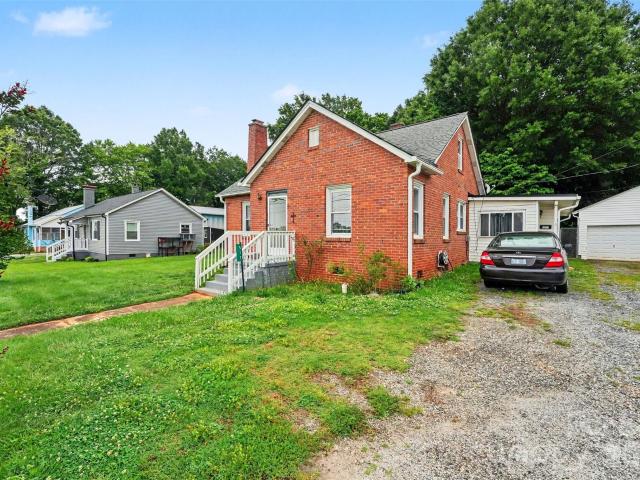 House for sale in Catawba, North Carolina