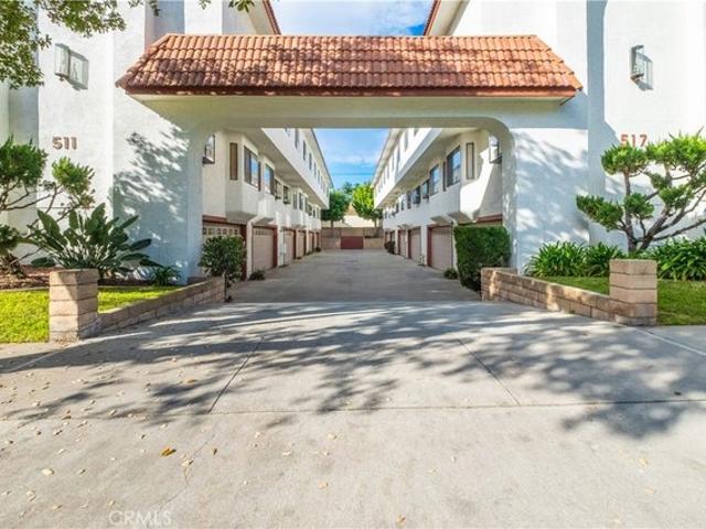 Townhouse for sale in Alhambra, California