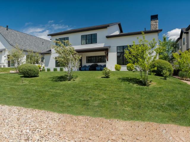 House for sale in Midway