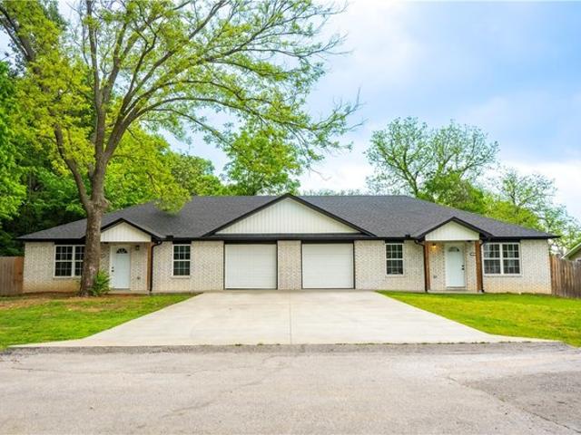 House for sale in Ark