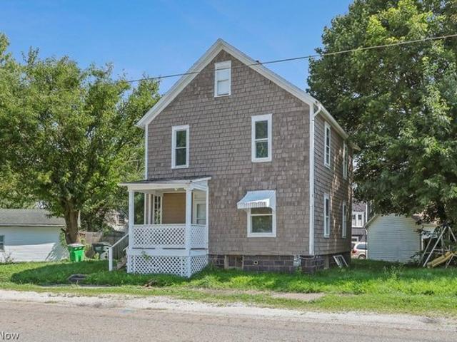 House for sale in Alliance, Stark County