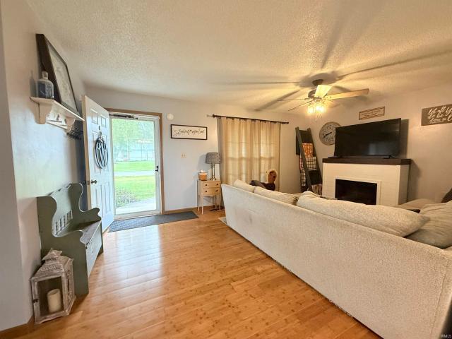 House for sale in Sweetser, Grant County