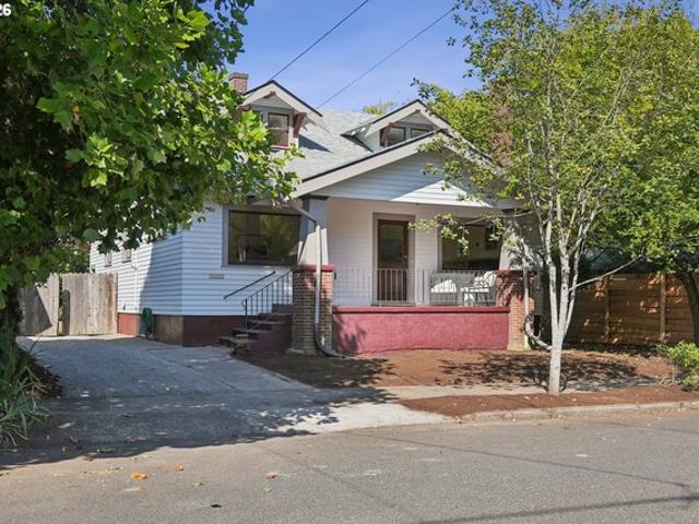 House for sale in Eliot, Portland
