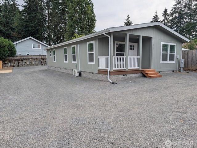 House for sale in Winlock, Washington