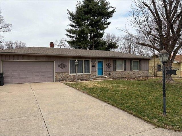 House for sale in Blue Springs, Missouri