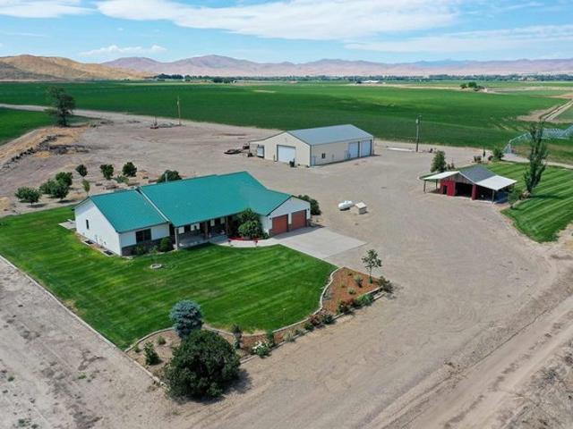 House for sale in Oregonia