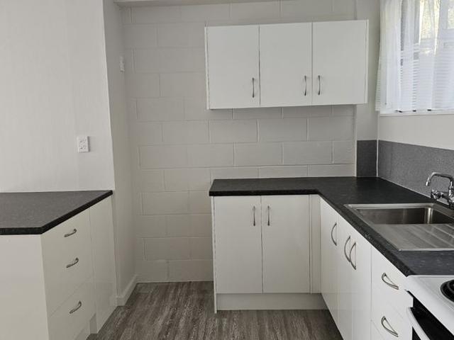 Apartment for rent in Rānui, Porirua