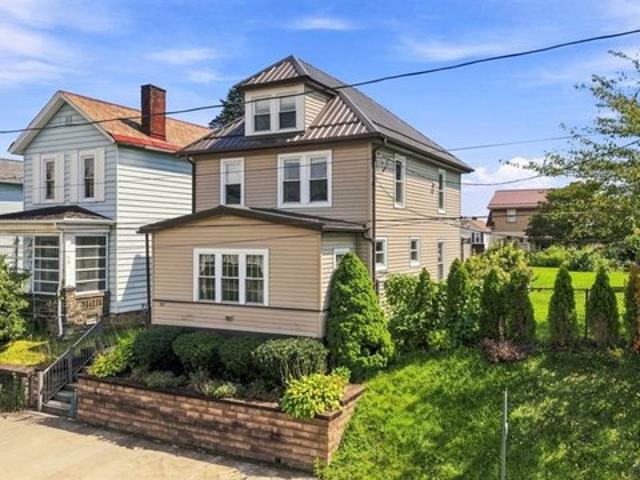 House for sale in Beaver, Pennsylvania