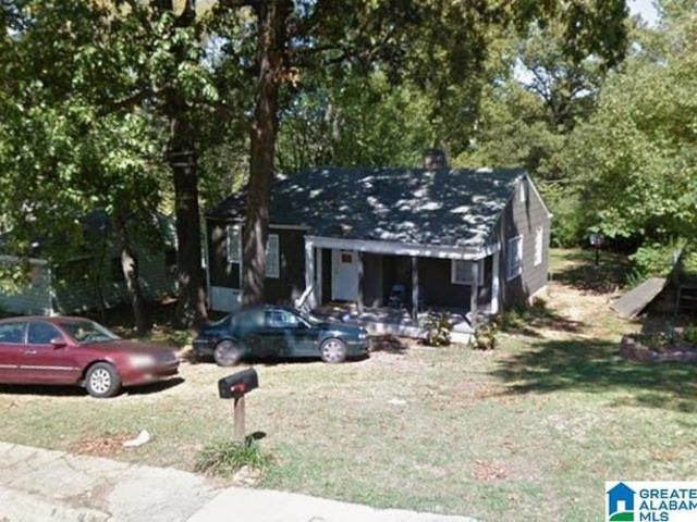 House for sale in Fairfield, Alabama