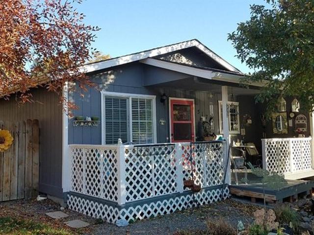 House for sale in Oregonia
