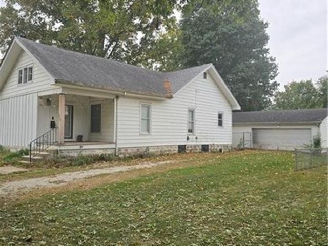 House for sale in Paris, Edgar County
