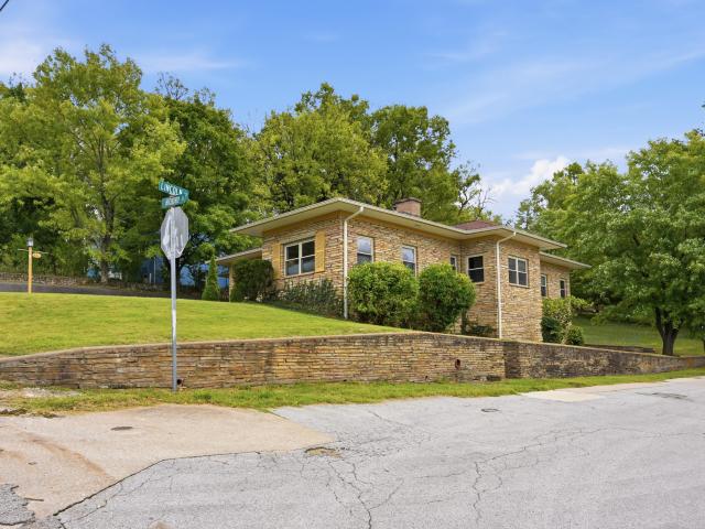 House for sale in Neosho, Newton County