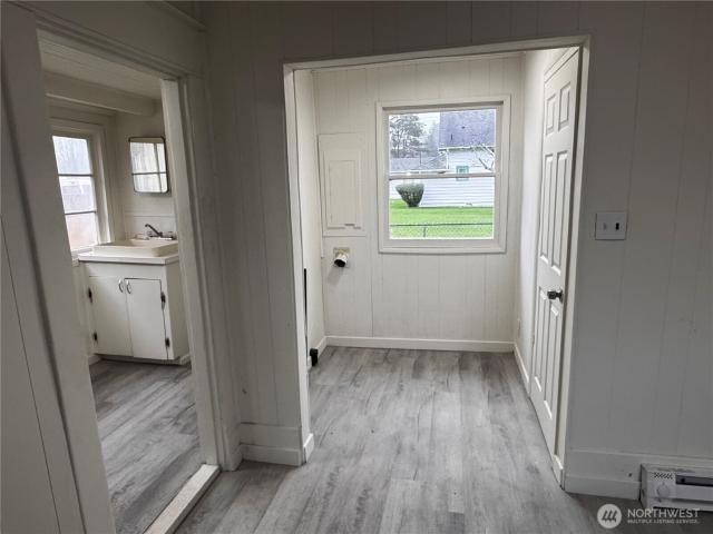 House for sale in South Bend, Washington