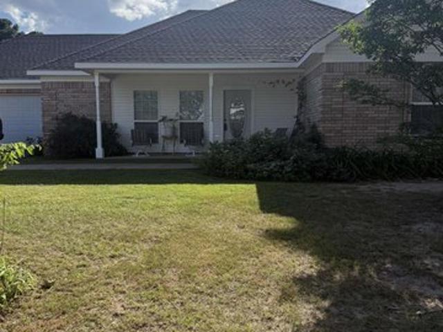 House for sale in Henderson, Texas
