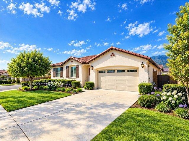 House for sale in Fontana, San Bernardino County