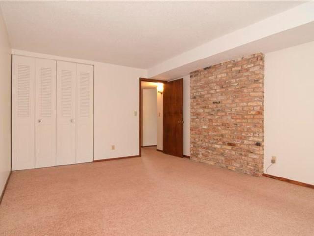 Apartment for rent in Hennepin, Minnesota
