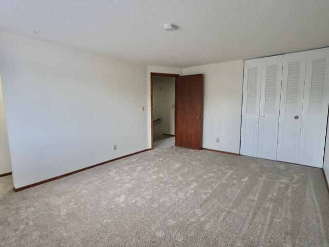 Apartment for rent in Hennepin, Minnesota