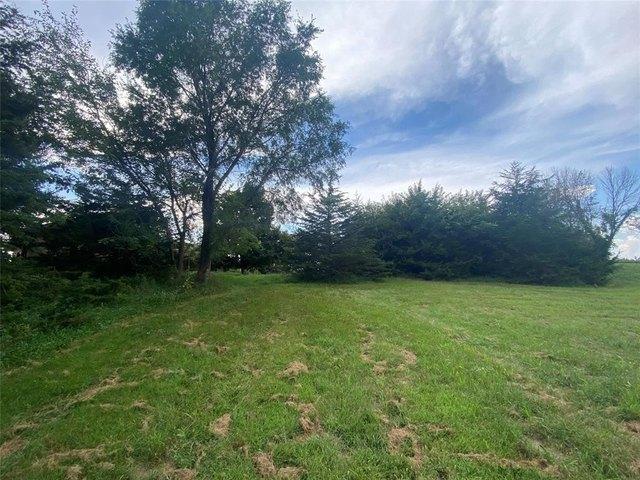 Land for sale in Guthrie, Iowa