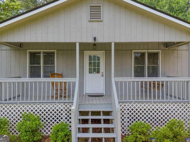 House for sale in Bishop, Oconee County