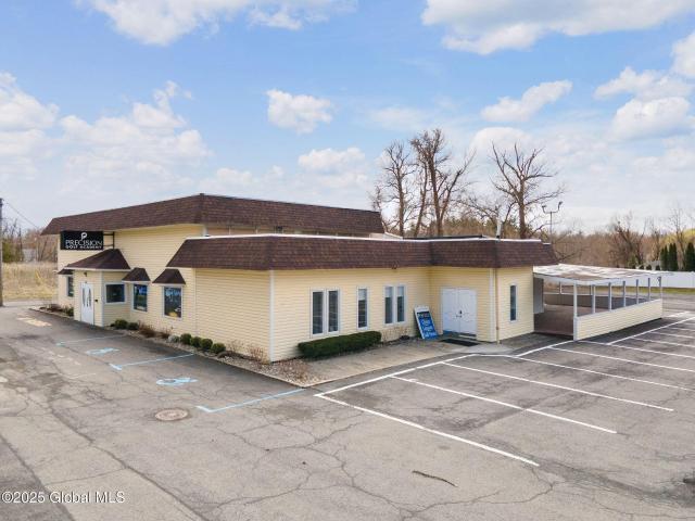 Commercial for sale in Guilderland, New York