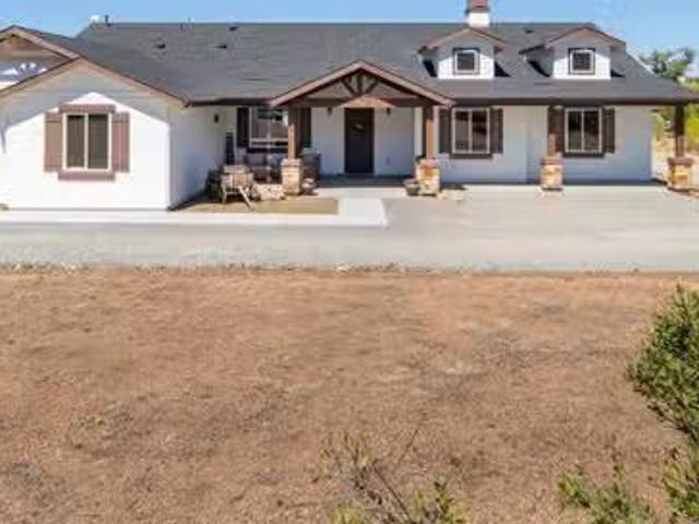 House for sale in Prescott Valley