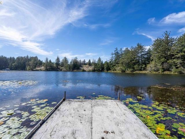 Land for sale in Bandon, Coos County