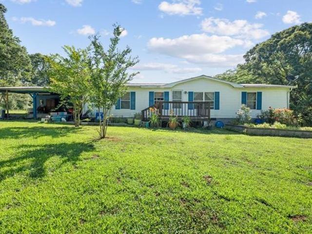House for sale in Lula, Georgia