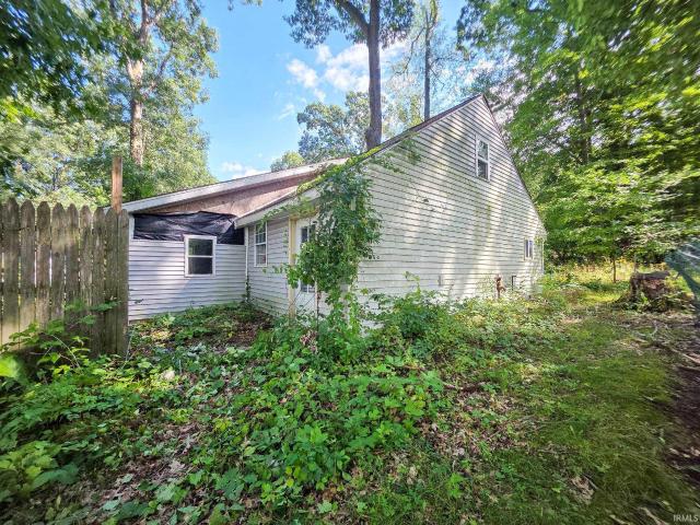 House for sale in Middlebury, Indiana