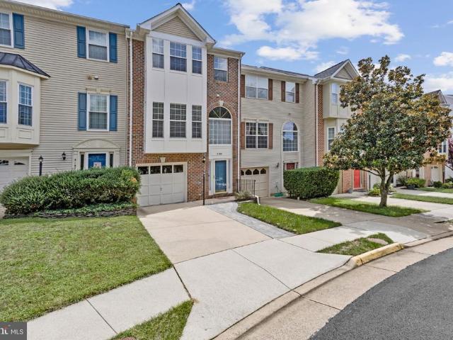 Townhouse for sale in Virginia