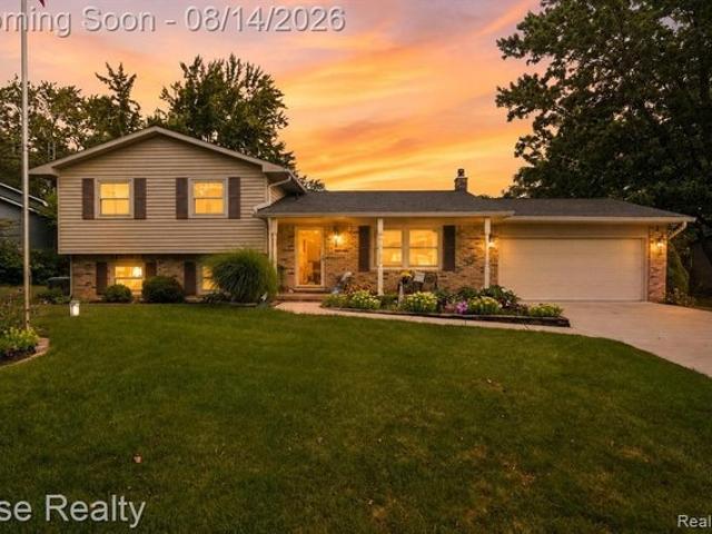 House for sale in Grand Blanc, Michigan