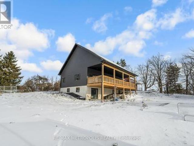 House for sale in Dufferin, Ontario