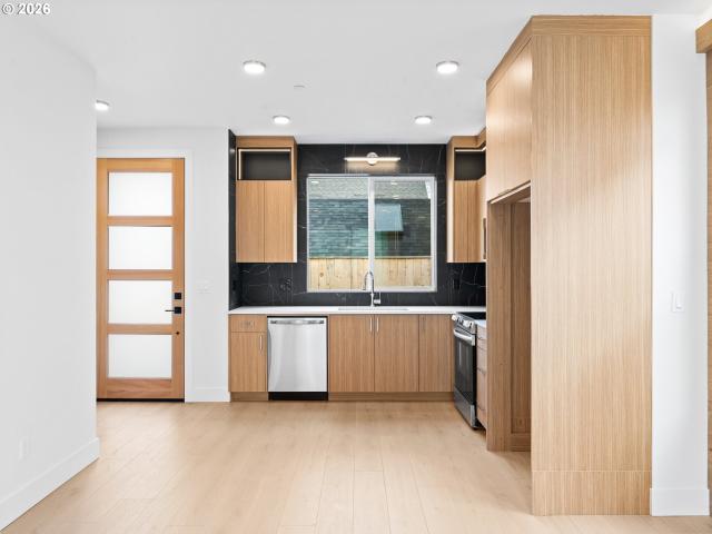 Condo for sale in Oregonia