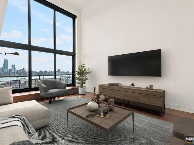 Condo for sale in Weehawken, Hudson County