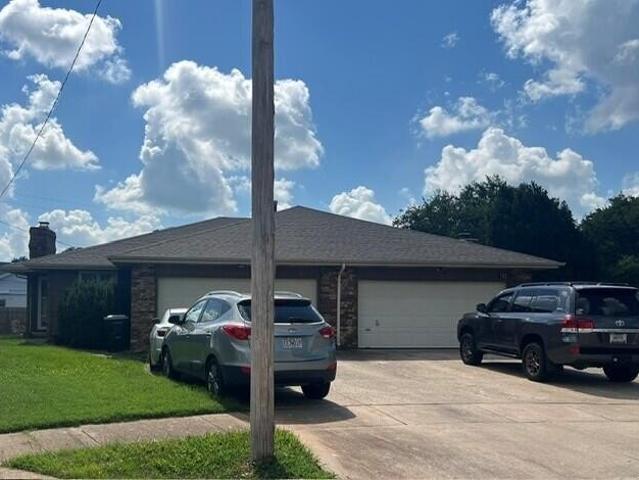 House for sale in Springfield, Missouri