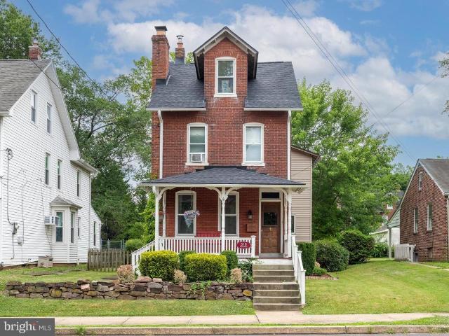 House for sale in Chester, Pennsylvania