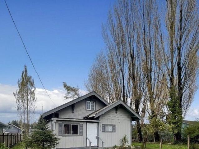 House for sale in South Bend, Pacific County