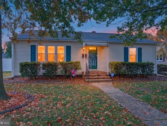 House for sale in Fairview, Dover