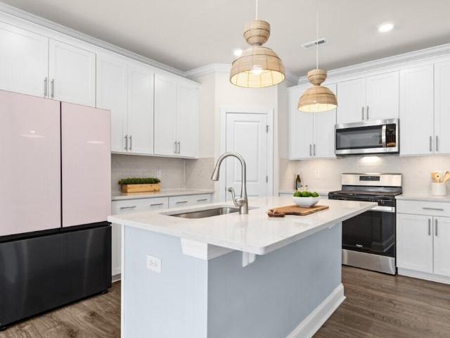 Townhouse for sale in Hillsborough, North Carolina