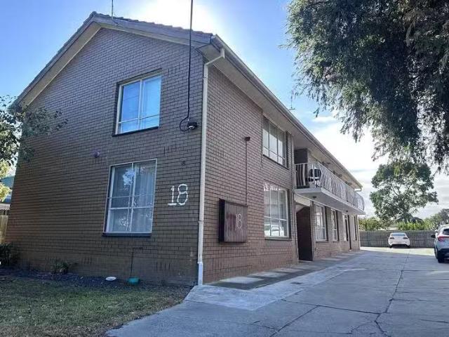 Apartment for rent in Albion
