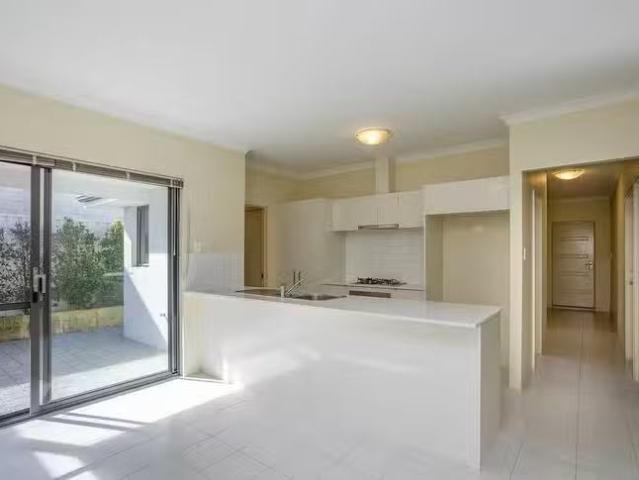 House for rent in Canning Vale, Western Australia