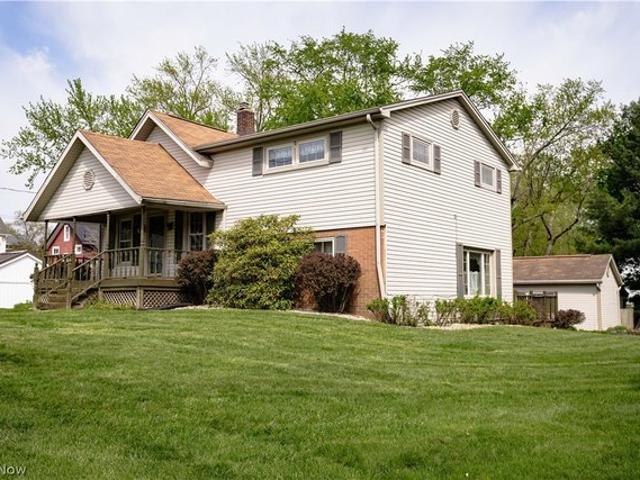 House for sale in Hartville, Ohio