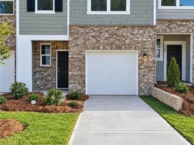 Townhouse for sale in Palmetto, Fulton County
